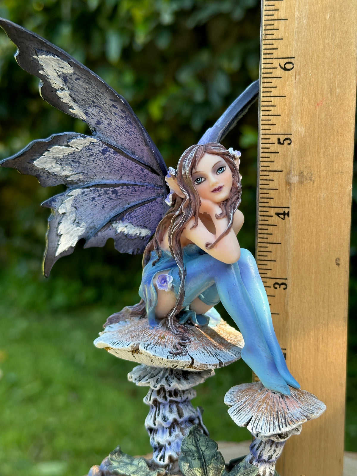 Amy Brown Nice Fairy figurine with ruler showing height, hand painted cold cast resin fantasy fairy collectible